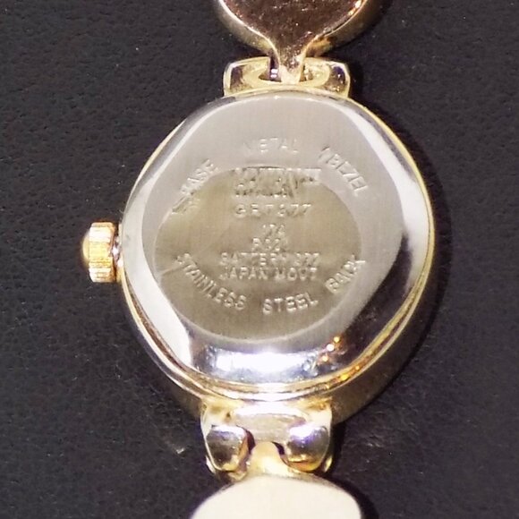 Vintage Gruen II Women's Carved Semi-Precious Stone Scarab Mother-of-Pearl Watch - Picture 5 of 8